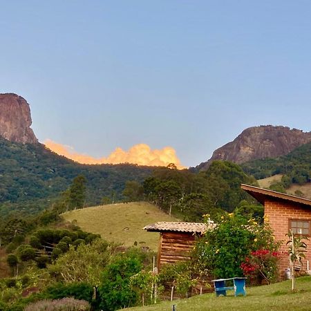 Abrigo De Montanha - Berghuette Villa São Bento do Sapucaí Eksteriør billede