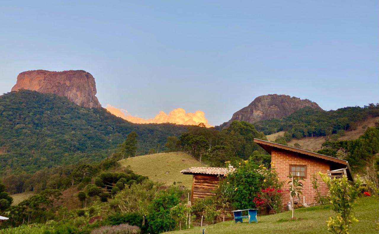 Abrigo De Montanha - Berghuette Villa São Bento do Sapucaí Eksteriør billede