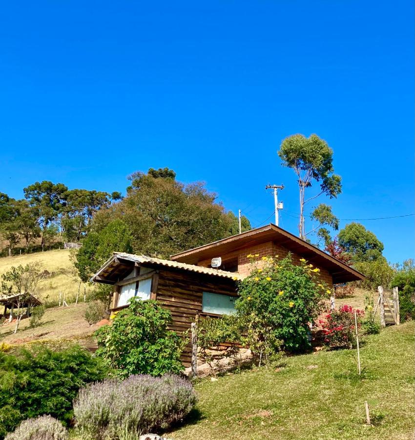 Abrigo De Montanha - Berghuette Villa São Bento do Sapucaí Eksteriør billede